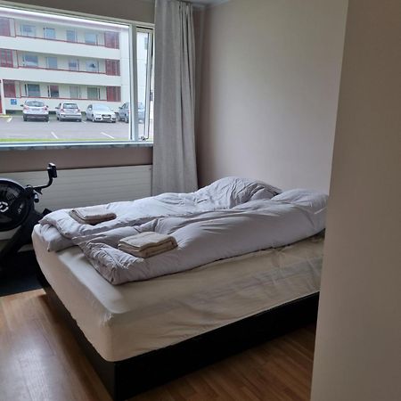 Home Rent - K8 Акурейрі Екстер'єр фото